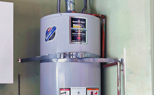 https://westperthhotwater.com.au/uploads/2025/06/gas-hot-water-system-30845.jpg