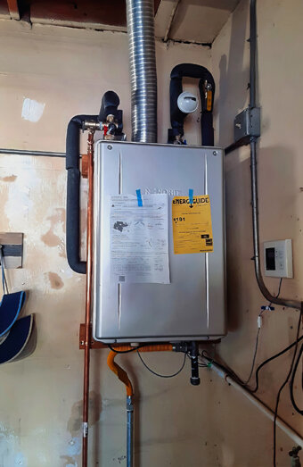 https://westperthhotwater.com.au/uploads/2025/06/instant-hot-water-systems-51476.jpg