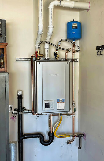 https://westperthhotwater.com.au/uploads/2025/06/instant-hot-water-systems-98444.jpg